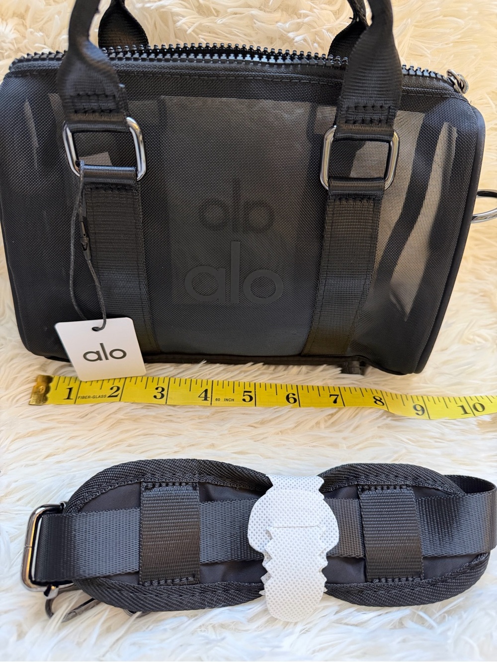 ALO Yoga Mini Sheer Duffle Bag Black Mesh with Detachable Strap - Picture 7 of 9